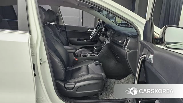 Kia Sportage 4th Generation 2018 Белый из Кореи, фото 3