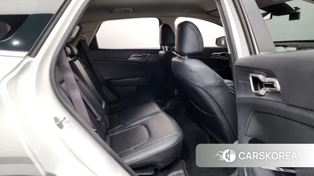 Kia Sportage 5th Generation 2021 Белый из Кореи, фото 3