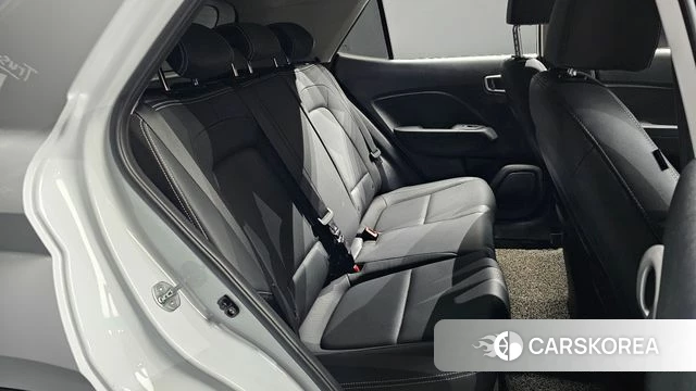 Hyundai Venue 2022 Белый из Кореи, фото 3