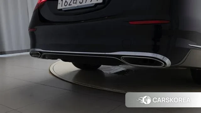 Mercedes-Benz S-Class W223 2024 Черный из Кореи, фото 3