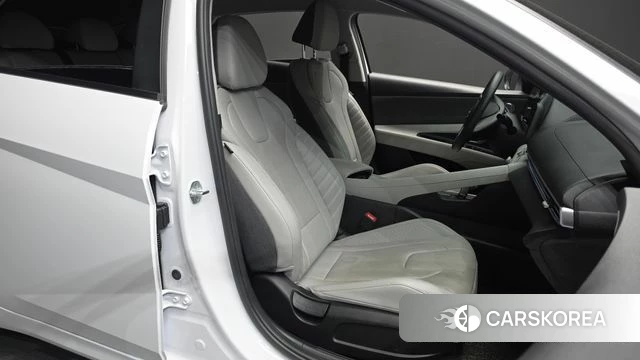 Hyundai Avante (CN7) 2021 Белый из Кореи, фото 3