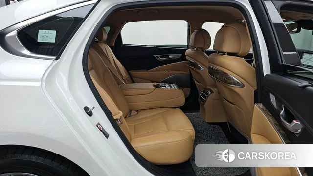Kia More K9 2021 Белый из Кореи, фото 3