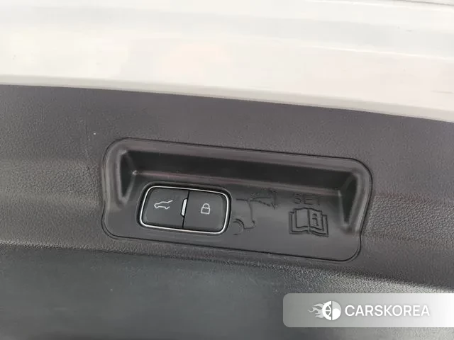 Ford Explorer 6th Generation 2020 Белый из Кореи, фото 3