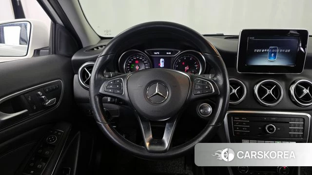Mercedes-Benz GLA-Class X156 2018 Белый из Кореи, фото 3
