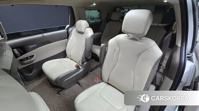 Kia Carnival 4th generation 2020 Белый из Кореи, фото 3