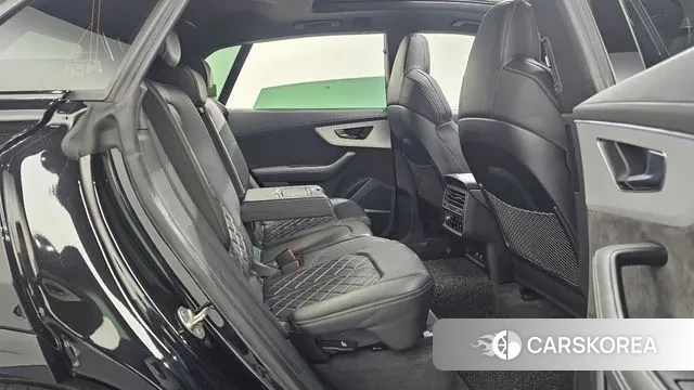 Audi Q8 (4M) 2022 Черный из Кореи, фото 3