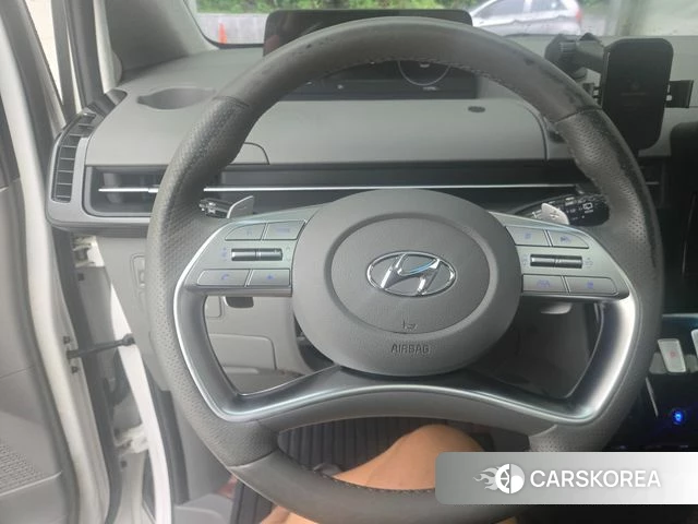 Hyundai Staria 2022 Белый из Кореи, фото 3