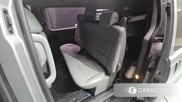 Hyundai The New Grand Starex 2018 Серебряный из Кореи, фото 3