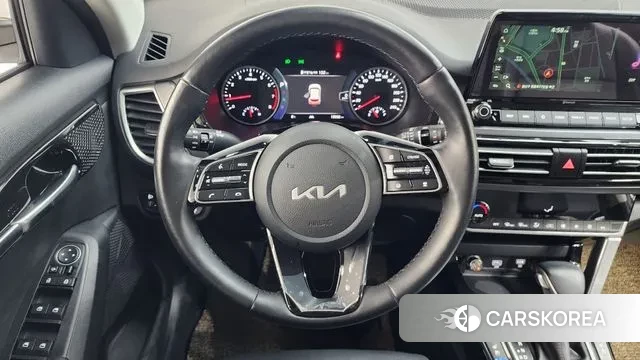 Kia Seltos 2022 Белый из Кореи, фото 3