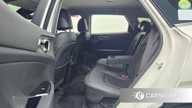 Kia Sportage 5th Generation Hybrid 2021 Белый из Кореи, фото 3