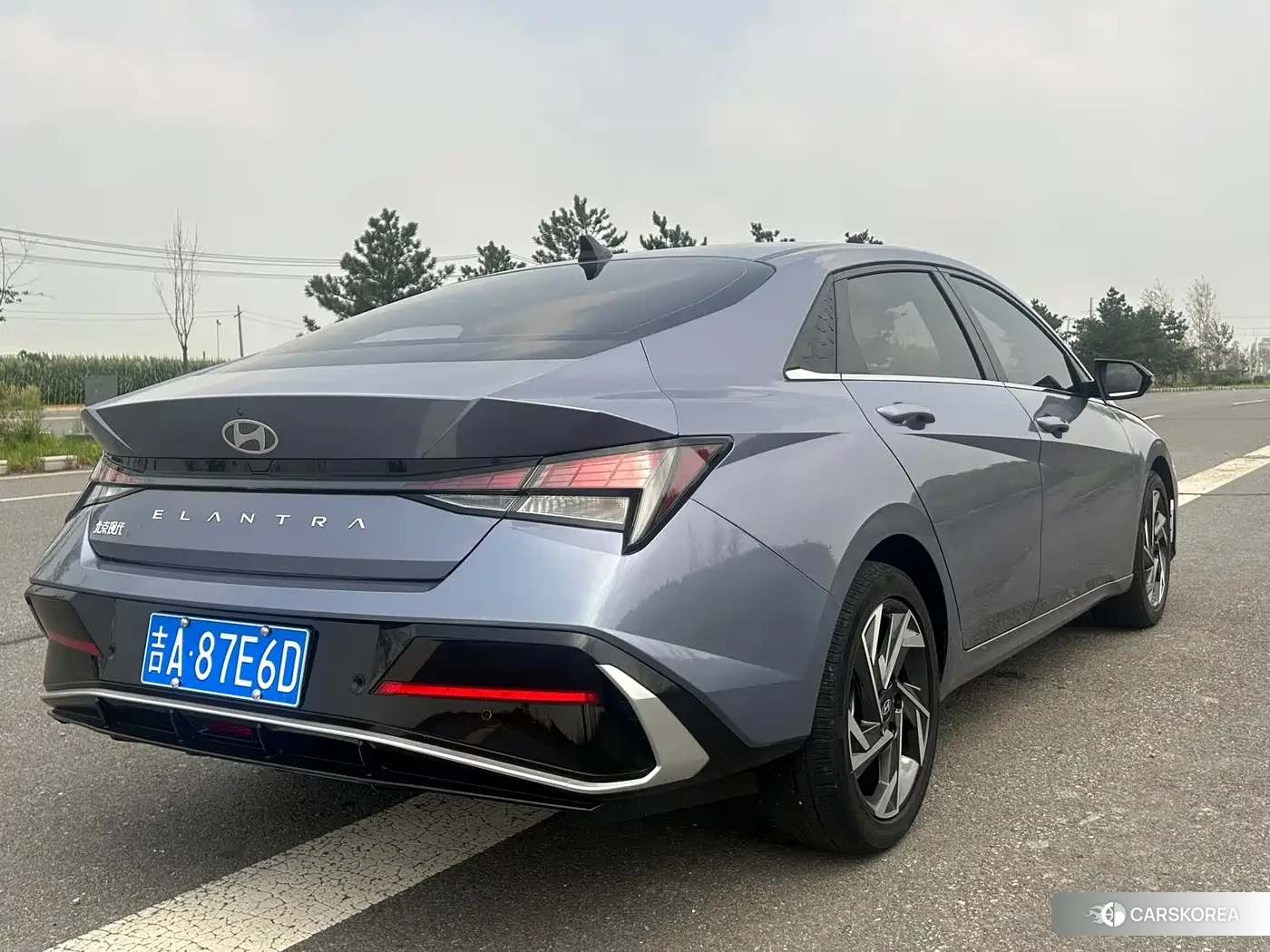 Hyundai Elantra 2024 Синий из Китая, фото 3