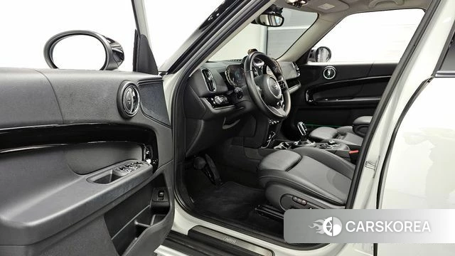 Mini Cooper Countryman 2022 Серебряный из Кореи, фото 3