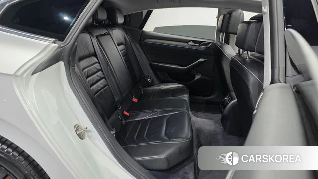 Volkswagen Arteon 2019 Белый из Кореи, фото 3