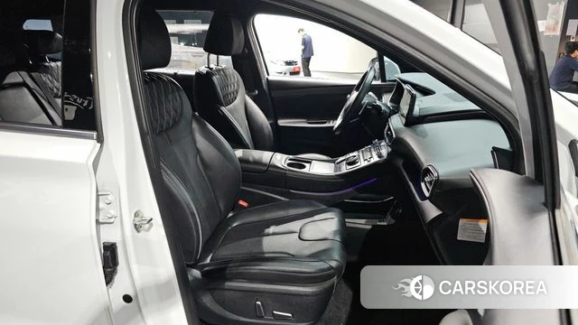 Hyundai The New Santa Fe 2023 Белый из Кореи, фото 3