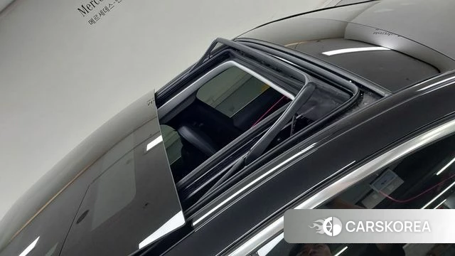Mercedes-Benz E-Class W214 2024 Черный из Кореи, фото 3