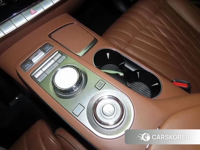 Genesis GV70 2022 Темно-зеленый из Кореи, фото 3