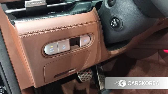 Genesis G90 (RS4) 2022 Черный из Кореи, фото 3