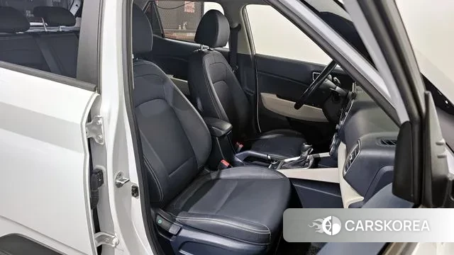 Hyundai Venue 2021 Белый из Кореи, фото 3