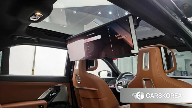 BMW 7 Series (G70) 2025 Черный из Кореи, фото 3