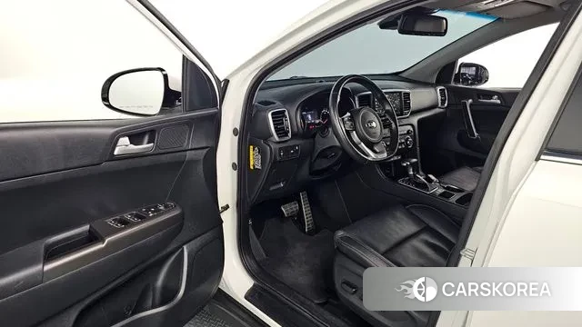 Kia Sportage The Bold 2018 Белый из Кореи, фото 3