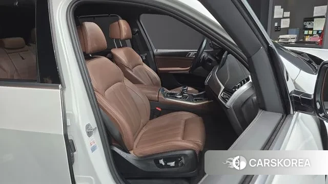 BMW X5 (G05) 2021 Белый из Кореи, фото 3