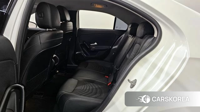 Mercedes-Benz A-Class W177 2020 Белый из Кореи, фото 3