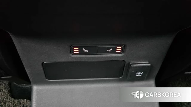 Land Rover Range Rover Velar 2018 Серебряный из Кореи, фото 3