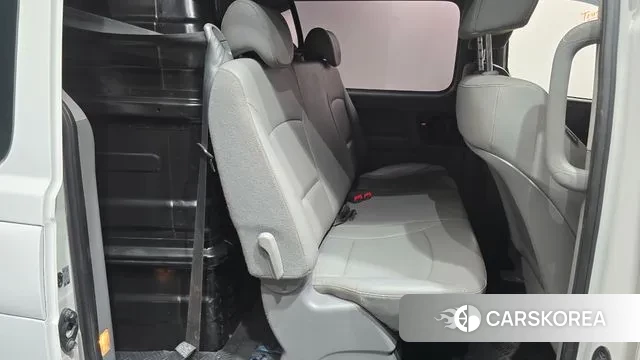 Hyundai The New Grand Starex 2019 Белый из Кореи, фото 3