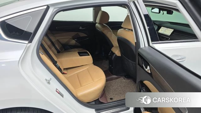 Kia K7 Premier Hybrid 2019 Белый из Кореи, фото 3