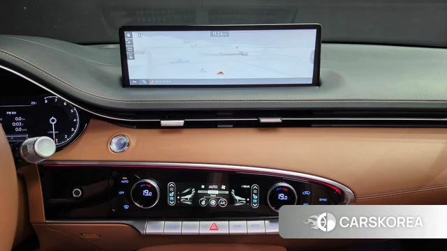 Genesis GV70 2024 Белый из Кореи, фото 3
