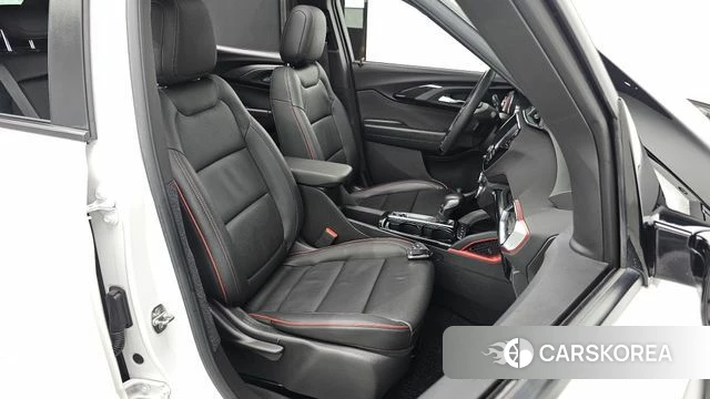 Chevrolet (GM Daewoo) Trailblazer 2022 Белый из Кореи, фото 3