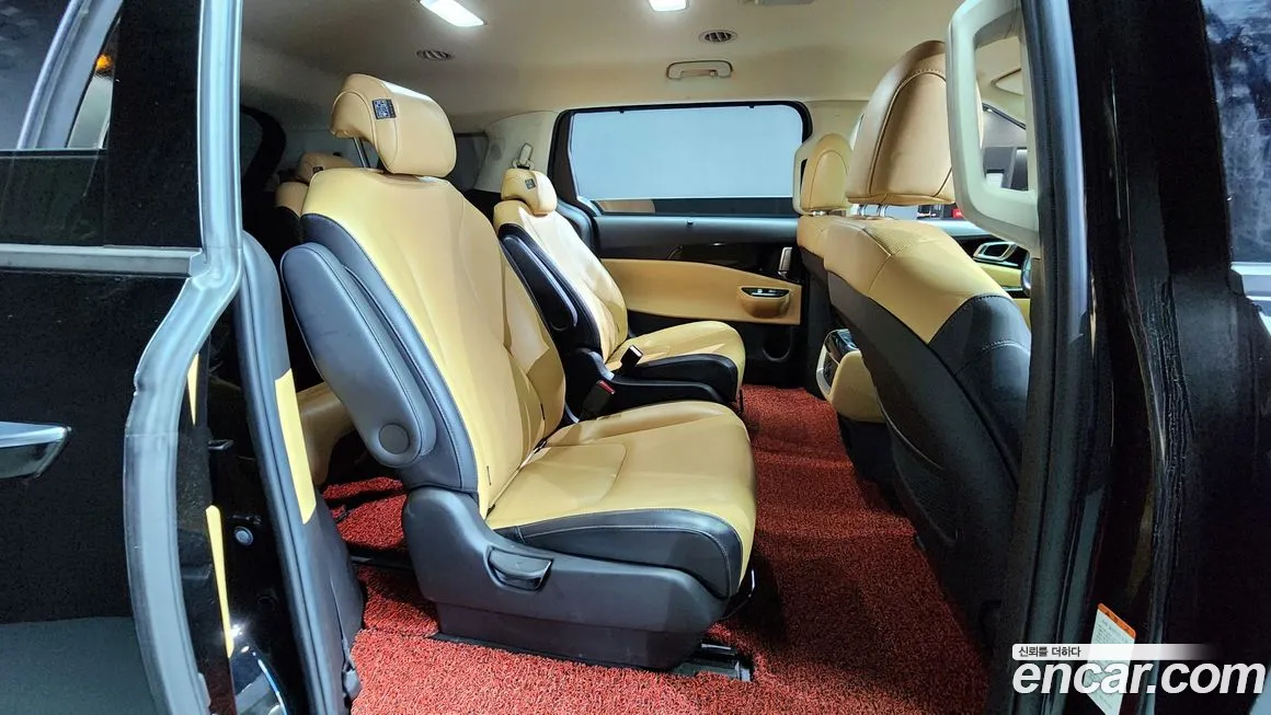 Kia Carnival 4th generation 2020 Черный из Кореи, фото 3