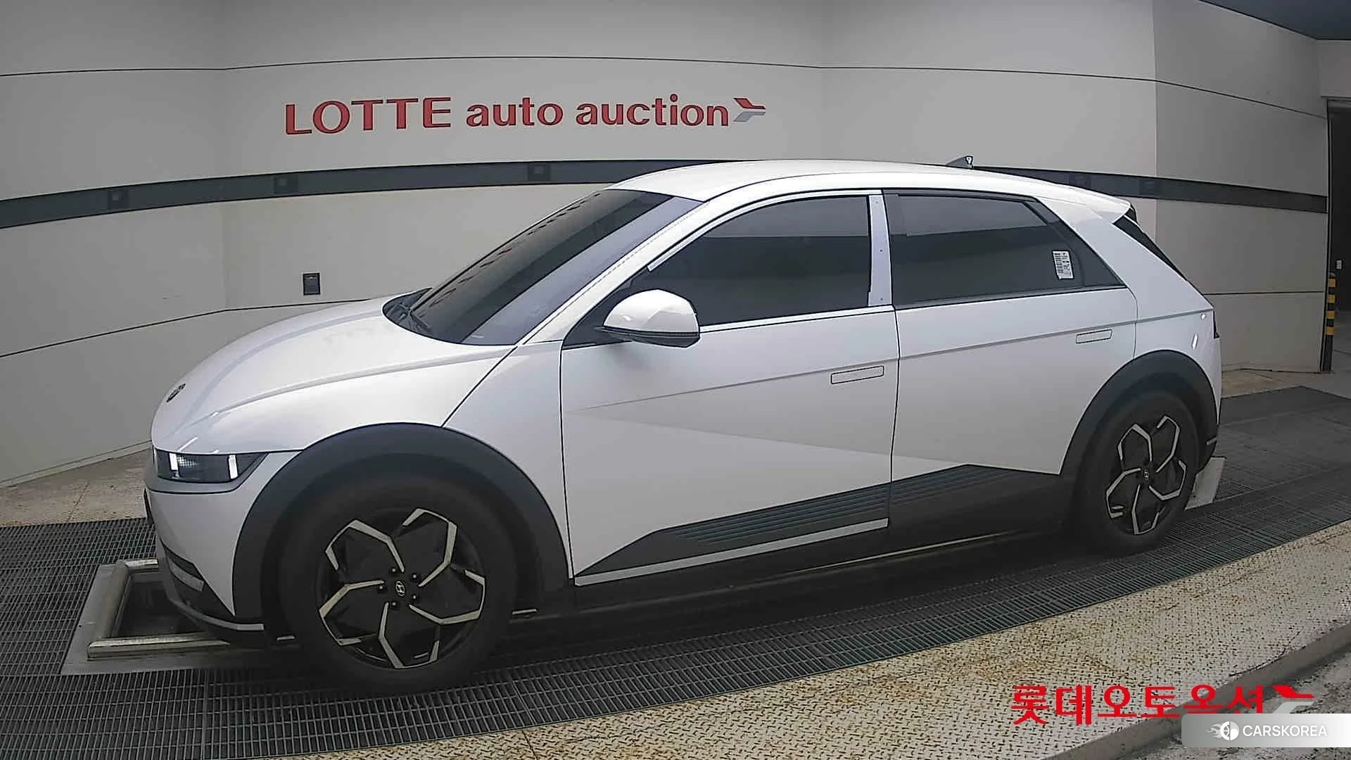 Hyundai IONIQ 5 2023 Белый из Кореи, фото 3
