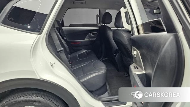 Kia Niro Plus 2022 Белый из Кореи, фото 3