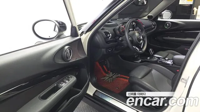 Mini Cooper Clubman 2019 Жемчужный цвет из Кореи, фото 3