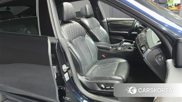 BMW 6 Series GT (G32) 2018 Черный из Кореи, фото 3