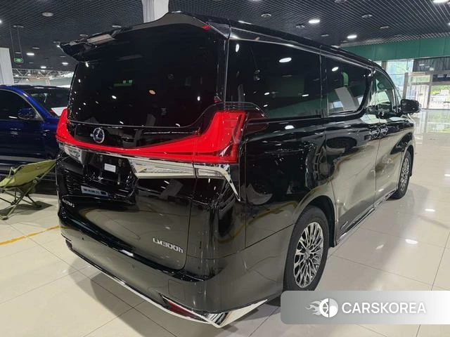 Lexus LM 2022 Черный из Китая, фото 3