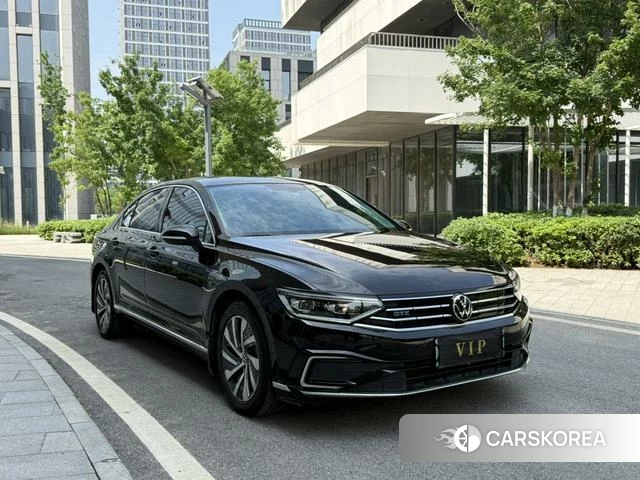 Volkswagen Magotan PHEV 2024 Черный из Китая, фото 3