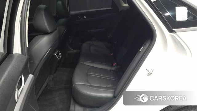 Kia The New K5 3rd generation 2024 Белый из Кореи, фото 3