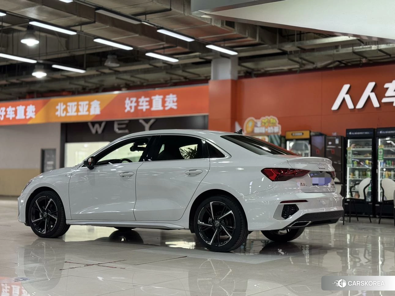 Audi A3 2021 Белый из Китая, фото 3