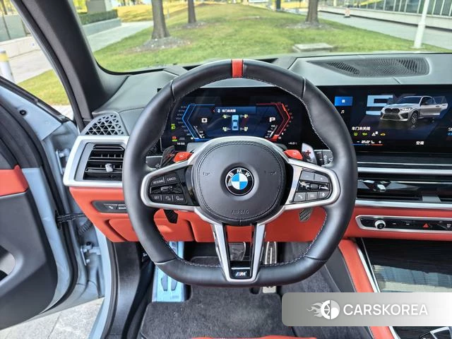 BMW X5 M 2023 Серебристо-серый из Китая, фото 3