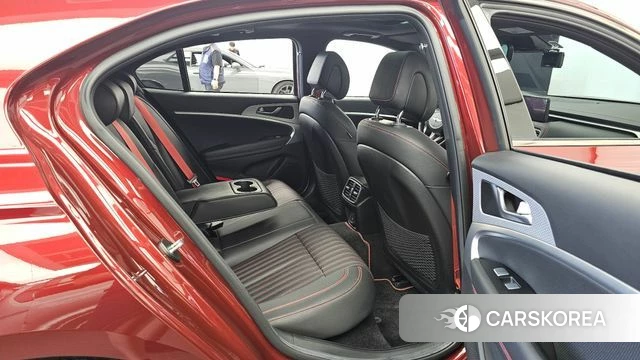 Genesis The New G70 Shooting Brake 2022 Красный из Кореи, фото 3