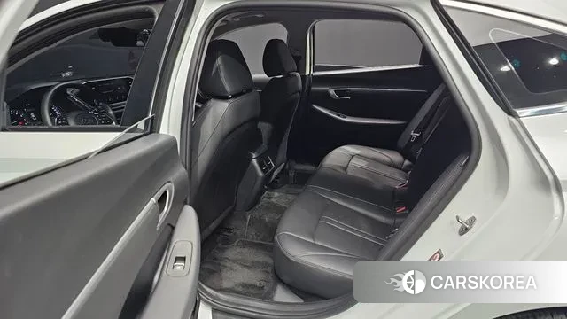 Hyundai Sonata (DN8) 2023 Белый из Кореи, фото 3