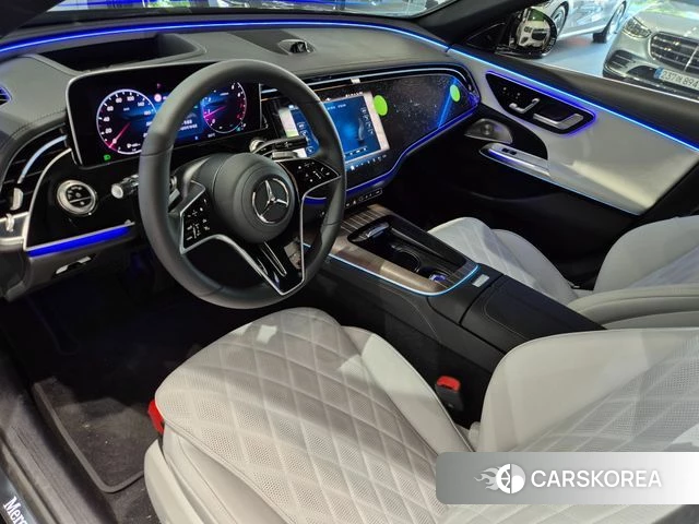 Mercedes-Benz E-Class W214 2026 Черный из Кореи, фото 3