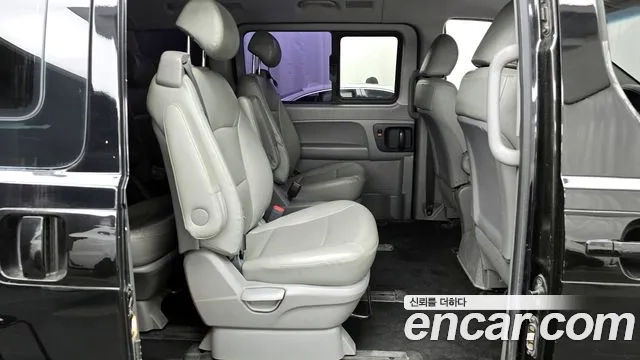 Hyundai The New Grand Starex 2018 Черный из Кореи, фото 3