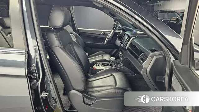 Ssangyong The New Rexton Sports Cannes 2022 Серый из Кореи, фото 3