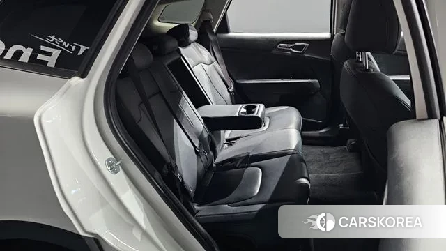 Kia Sportage 5th Generation 2022 Белый из Кореи, фото 3