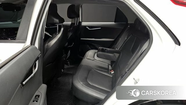 Kia Di Ol Nu Niro 2022 Белый из Кореи, фото 3