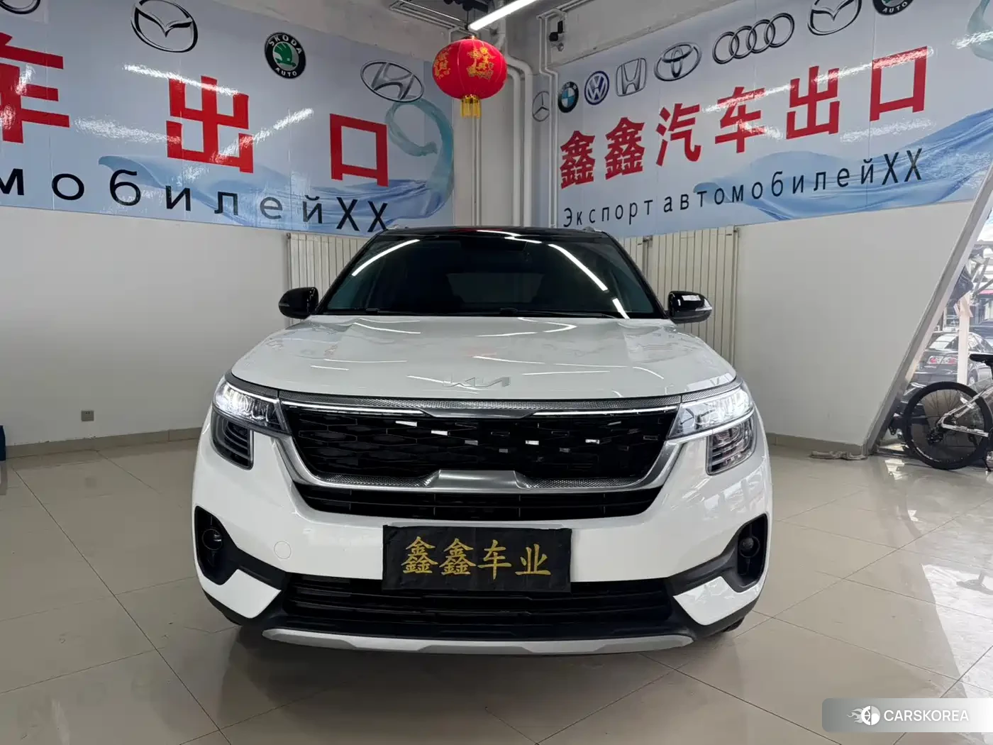 Kia KX3 proud run 2022 Белый из Китая, фото 3
