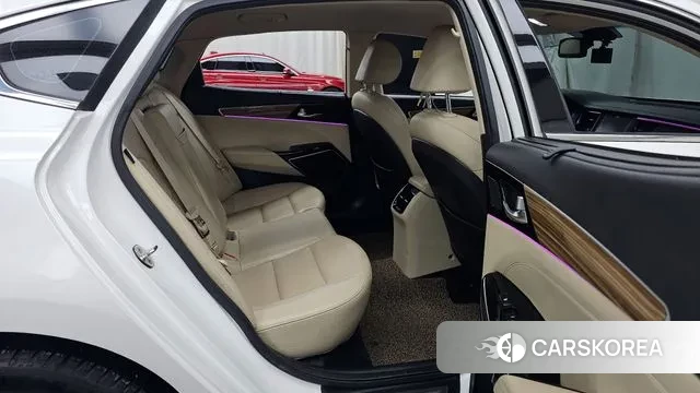 Kia Come New K7 2018 Белый из Кореи, фото 3